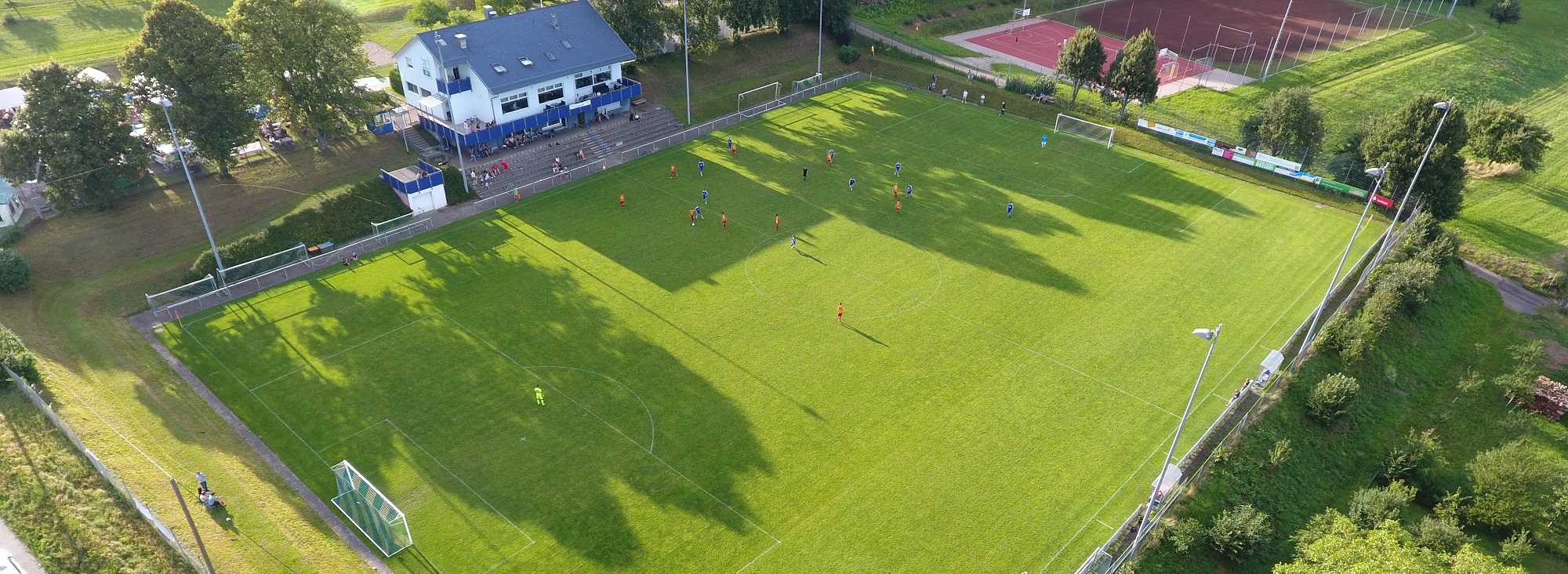 Drohnenaufnahme eines Spiels