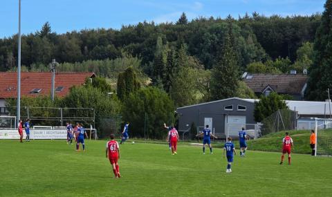 SV Völkersbach dreht Rückstand und erobert die Tabellenführung